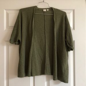 GAP short sleeve sweater